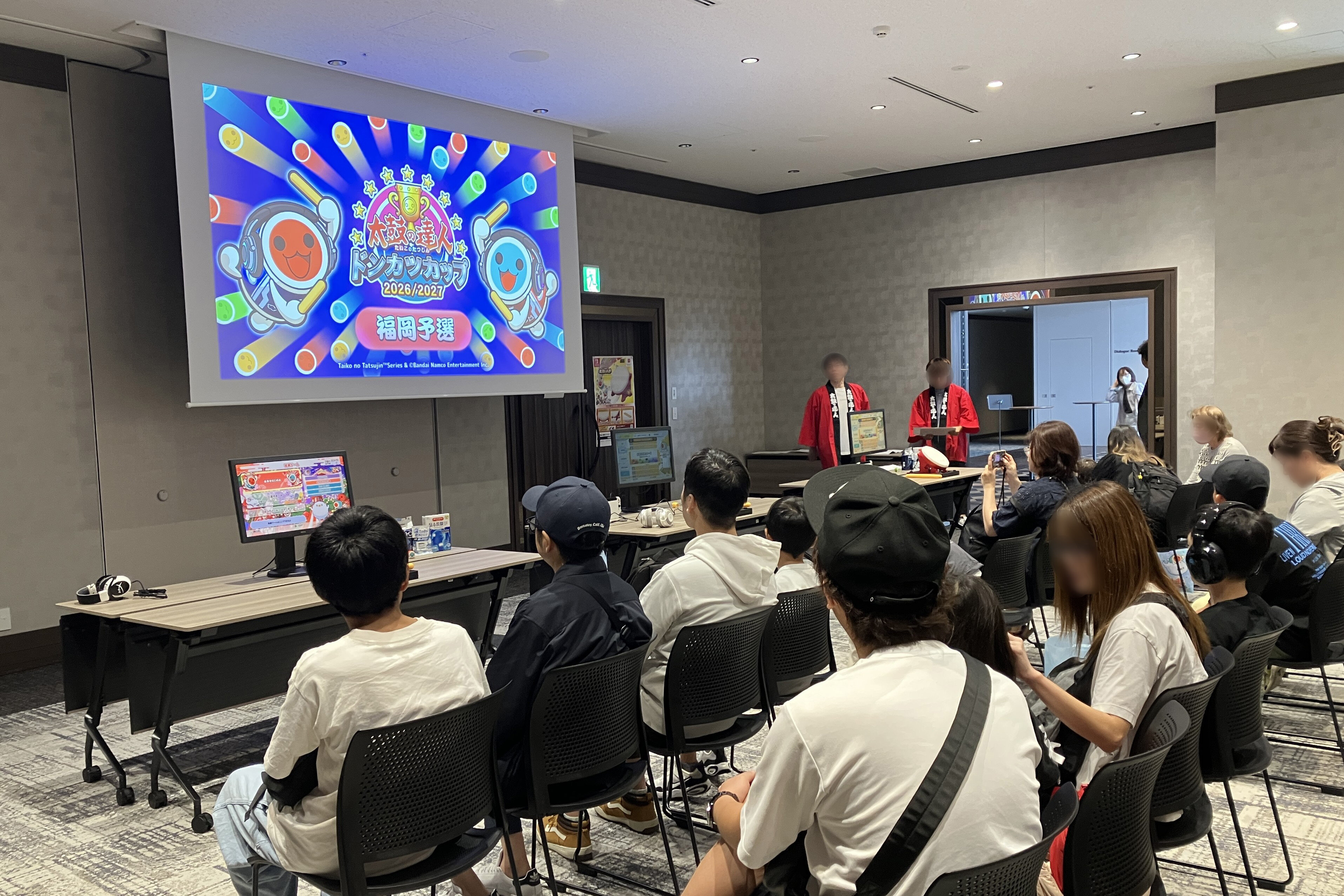 「太鼓の達人」eスポーツ大会福岡予選の会場風景