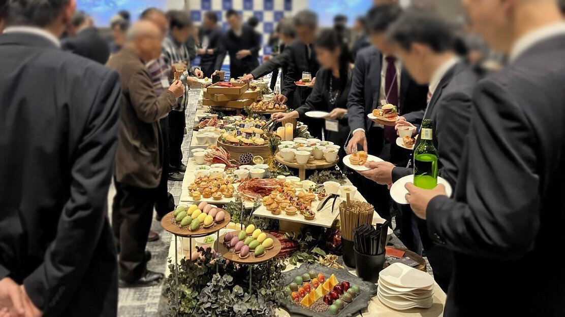 大名カンファレンスでの交流会の様子